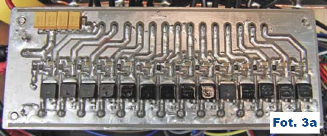 Fot.3a Płytka z tranzystorami i diodami LED do układu dmuchaw
