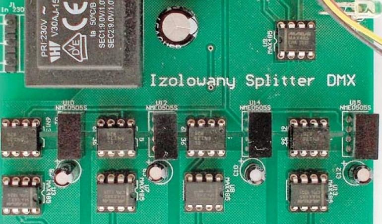 Splitter RS-485 (DMX) z izolacją galwaniczną - schematy, montaż, działanie