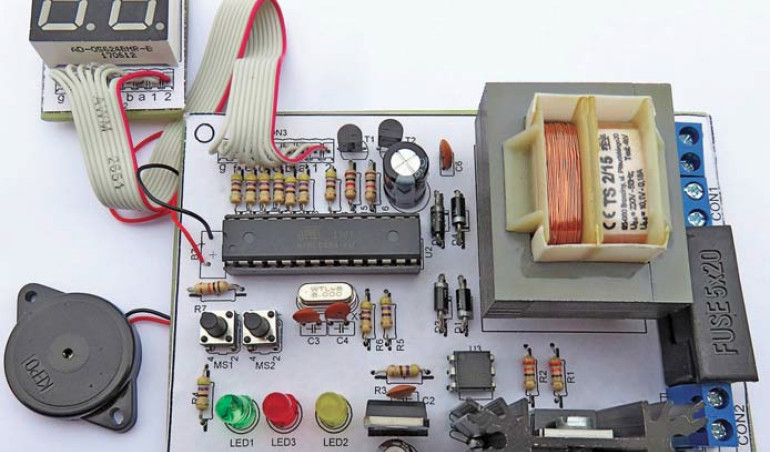 Zbuduj timer do lutownicy - opis wykonania, schematy, montaż