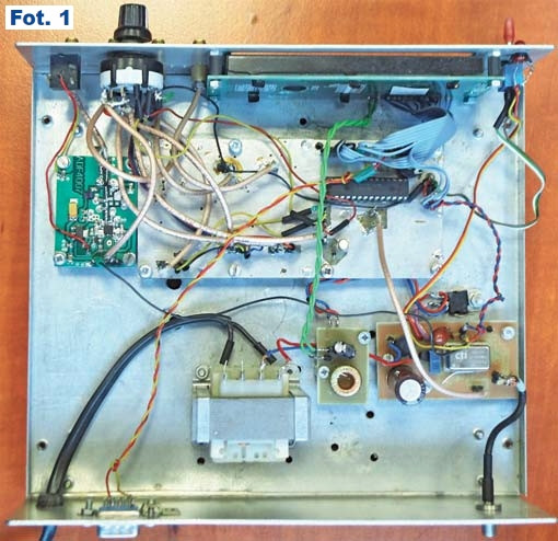 Fot.1 Zmontowany układ przełącznika sygnałów