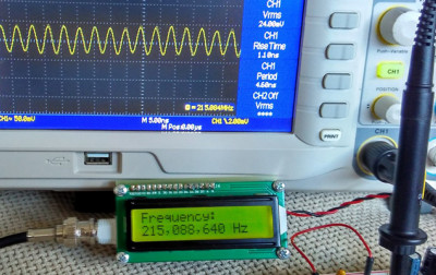 Licznik częstotliwości 100 MHz z PIC16F628A - wyświetlacz LCD