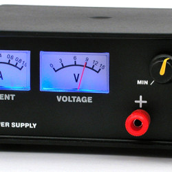 Regulowany zasilacz uniwersalny 1,2...13,5 V/1 A