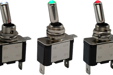 Seria podświetlanych przełączników dźwigienkowych ILT od firmy C&K