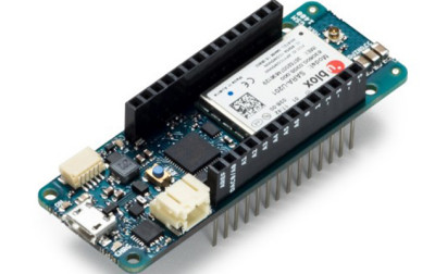 Zestaw MKR GSM 1400 Cellular Kit do nieskomplikowanej obsługi Internetu Rzeczy przez telefonię komórkową