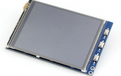 Nieduży moduł wyświetlacza dotykowego TFT LCD firmy Waveshare dla zestawów Raspberry Pi