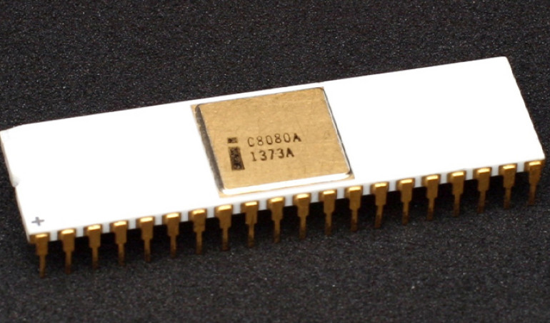 A gdyby zobaczyć polską wersję układu Intel 8080?