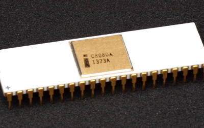 A gdyby zobaczyć polską wersję układu Intel 8080?