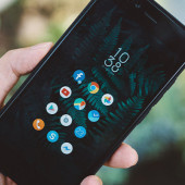 Wybranych, najnowszych smartfonów zestawienia wymiarowe