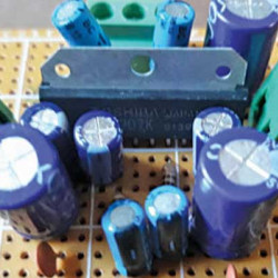 Prosty wzmacniacz stereo 5W dla muzyki wolnej od szumów