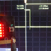 Generator impulsów o zakresach krokowych z użyciem Microbit