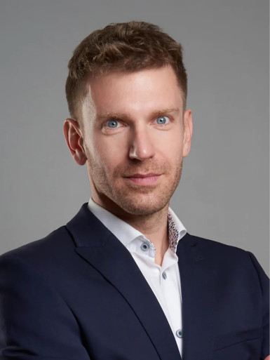 Pan Jakub Rudner - menedżer ds. rozwoju mowych technologii w firmie Etisoft Smart Solutions