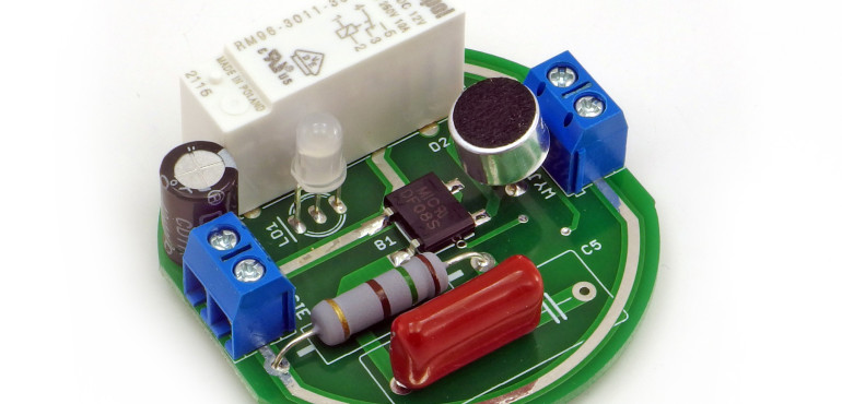 Klaskacz-włącznik dźwiękowy 230V
