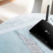 Nowy, stacjonarny router Archer MR500 firmy TP-Link obsługujący standard 4G+ (LTE Cat.6)