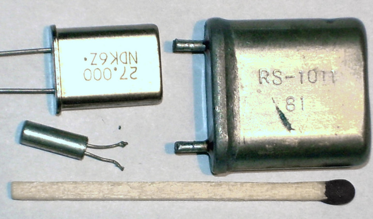 Rezonator kwarcowy - schemat, oznaczenia i zastosowanie