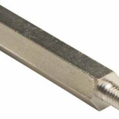 Niklowany dystans R30-3012002 produkcji Harwin