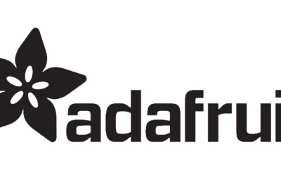 Prosty, mieszczący dwie baterie AA koszyczek 3858 od Adafruit Industries