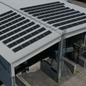 Panele fotowoltaiczne w Centrum Recyklingu Elektroniki firmy Stena Recycling we Wschowie