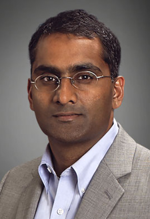 Pan Ram Velaga - starszy wiceprezes i dyrektor generalny Core Switching Group w firmie Broadcom
