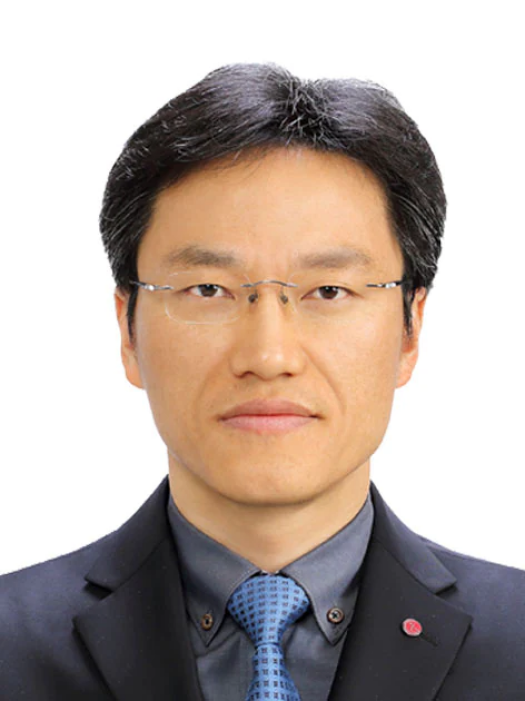 Pan Kim Byoung-hoon - dyrektor ds. technologii i wiceprezes firmy LG Electronics