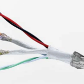 Uniwersalny kabel Raychem USB 3.1 firmy TE Connectivity