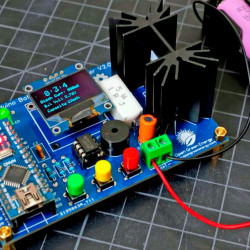 Miernik pojemności akumulatorków litowych i NiMH