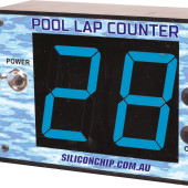 Licznik nawrotów w basenie z jasnymi LED-ami