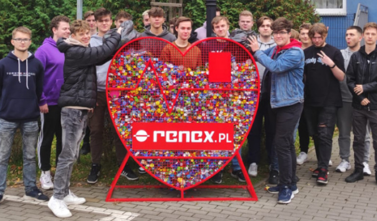 Grupa RENEX nakręca na pomaganie w całej Polsce
