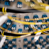 Firma Orange udostępni sieci komórkowej Play blisko milion łączy światłowodowych