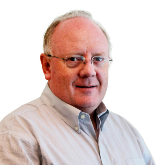 Pan Niall Lyne - wiceprezes działu Automotive Analog Power and Video Business Division w firmie Renesas Electronics