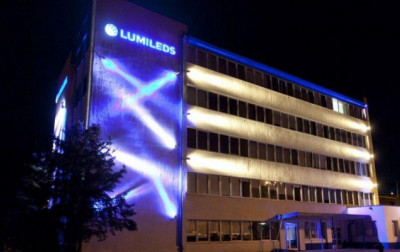 Nowy, zawierający diody LED serii LUXEON 5050 HE moduł oświetlenia LUXEON XR-5050 HE firmy Lumileds