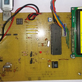 Rejestrator danych pomiarowych z pamięcią USB