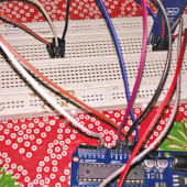 System ostrzegania o przekroczeniu temperatury z sygnalizacją na smartfonie