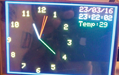 Zegar analogowy i termometr z wyświetlaczem TFT LCD