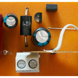 Wyłącznik wstrząsowy z dodatkową logiką