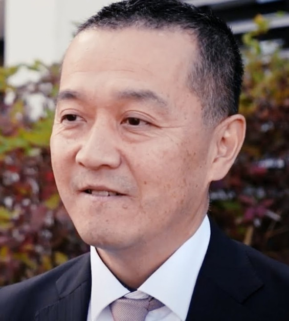 Pan Taro Aoki - szef działu Digital Press Solutions w firmie FUJIFILM