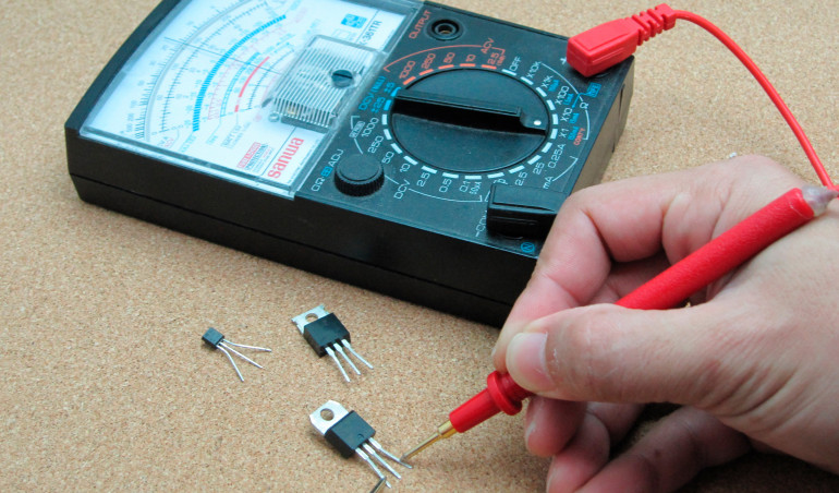 Edukacja w EdW dla szkół i uczelni - wykład 4: Półprzewodniki mocy