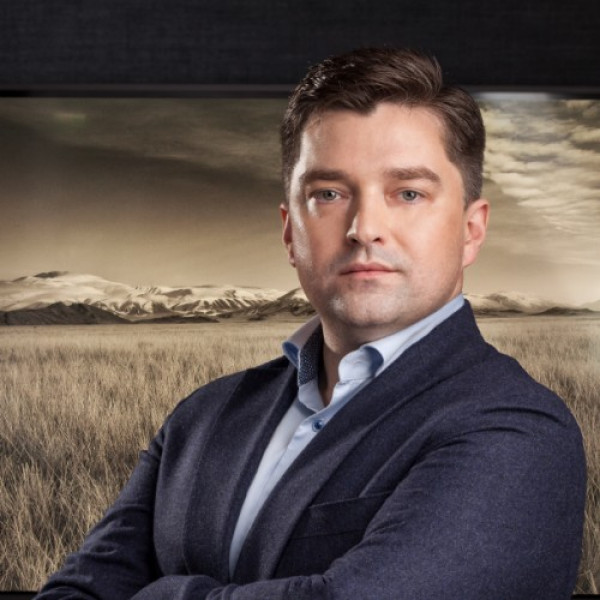 Pan Grzegorz Stanisz - dyrektor sprzedaży i marketingu działu RTV w firmie Samsung
