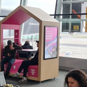 Lotnisko Chopina w Warszawie z nowymi stacjami ładującymi od T-Mobile