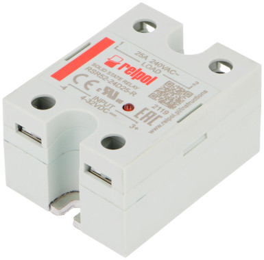 Fotografia 4. Przekaźnik półprzewodnikowy typu RSR52-24D25-R. Podstawa modułu została wykonana z metalu pomagającego odprowadzać ciepło