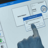 Firma OMRON przedstawia oprogramowanie FLOW Core 3.0 przyspieszające zarządzanie flotą i nawigację dla autonomicznych robotów mobilnych