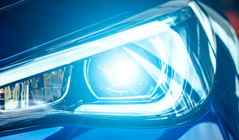 Przetwornice do zasilania LED w aplikacjach motoryzacyjnych i nie tylko. Przewodnik po topologiach przetwornic mocy