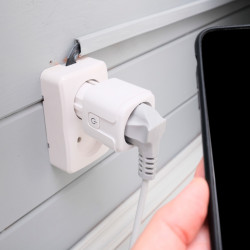 Demontaż inteligentnych wtyczek. Które z nich są podatne na modyfikacje?