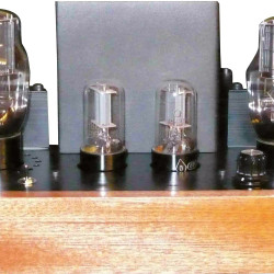 Lampowy wzmacniacz stereofoniczny. Single ended, bez globalnej pętli sprzężenia zwrotnego