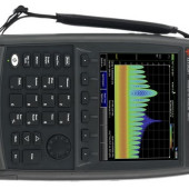 Nowy, podręczny analizator uniwersalny N9912C FieldFox firmy Keysight Technologies