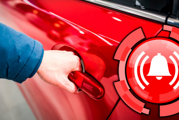 Alarm na złodzieja pojazdu - z powiadomieniem GSM