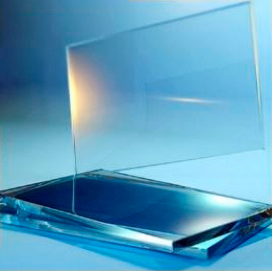 Rysunek 1. Szkło osłonowe jest dostępne w różnej grubości i klasie odporności na uderzenia