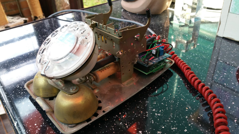 Fotografia 1. Tarcza i dzwonek