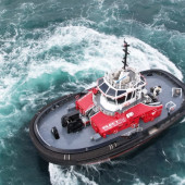 Małe, elektryczne holowniki zmieniają branżę morską