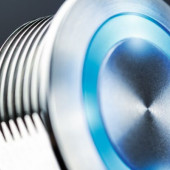 Nowe, metalowe przyciski MSM II MO firmy SCHURTER Electronics