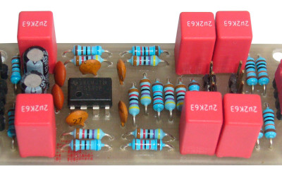 Podwójnie symetryczny moduł audio